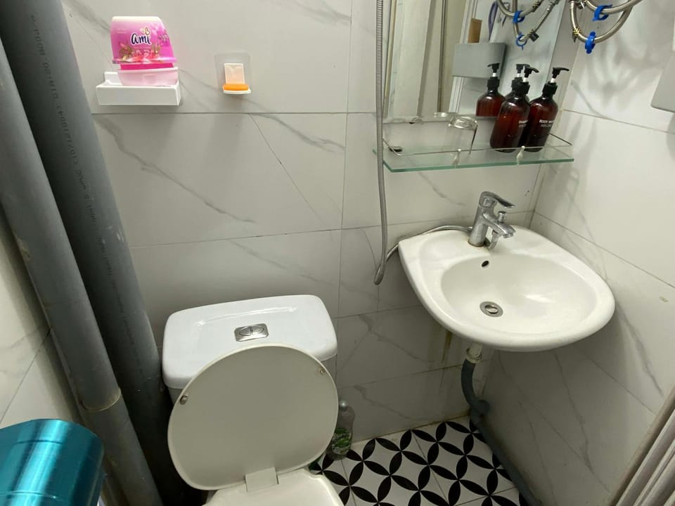 Panda Homestay - 20 Cầu gỗ - studio khép kín 30m2 Apartment in Hanoi
