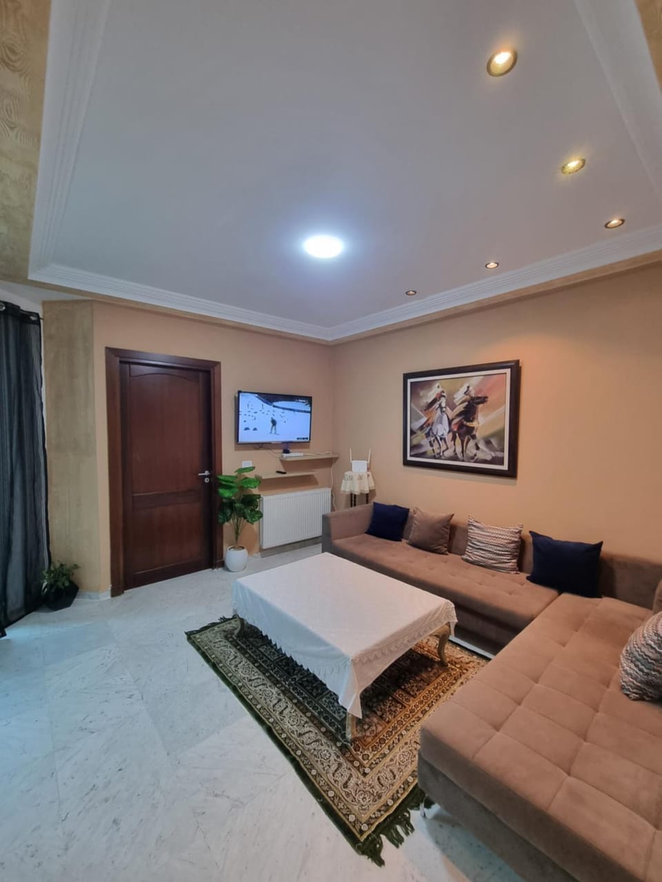 Perle studio lac 2 tunisia mall Apartment in Tunis Governorate, Tunisia