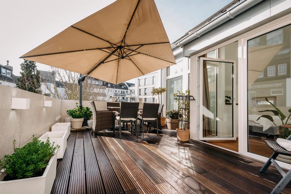 Day, Garden, View (from property/room), Balcony/Terrace, Seating area, Dining area