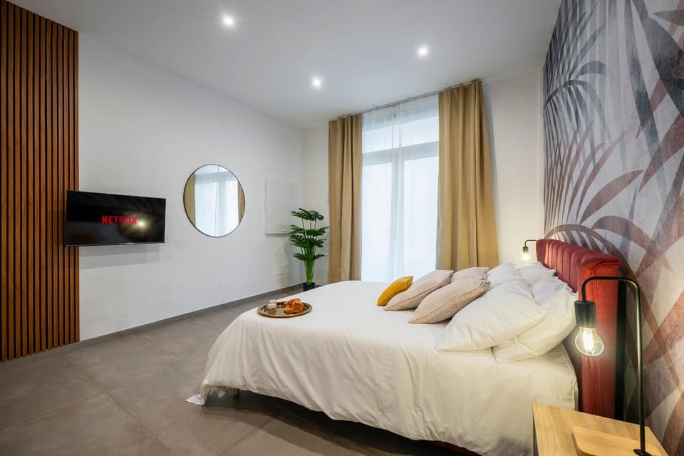 Bedroom, air conditioner