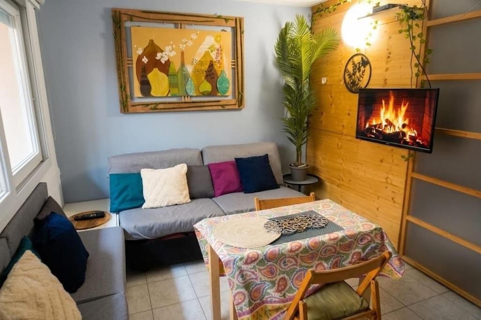 Doux Pavillon - Le Patio Apartment in Nice
