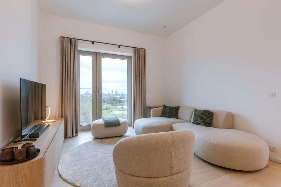 Near the beach 2 bedrooms 2 bathrooms & Terrace Apartment in Ostend