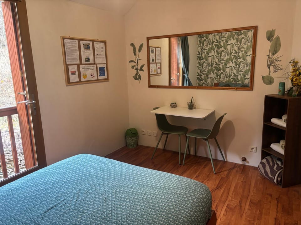 Chambre Boscodon Bed and Breakfast in Provence-Alpes-Côte d'Azur