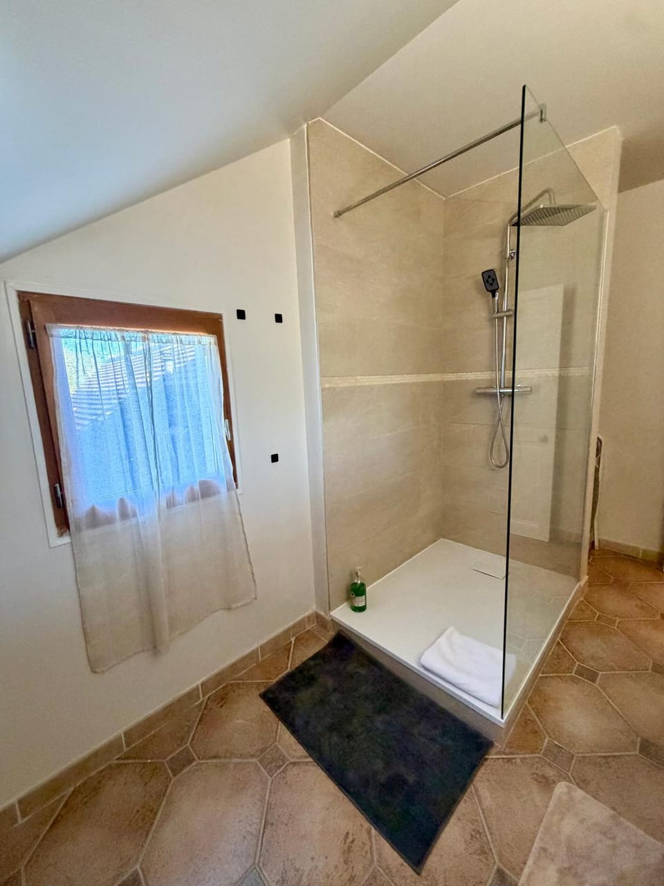 Une maison pensée pour se retrouver House in Centre-Val de Loire