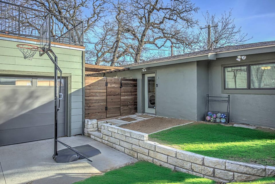 Mueller Escape - Sleeps 7 Near DT House in Austin