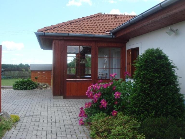 Property building, Garden