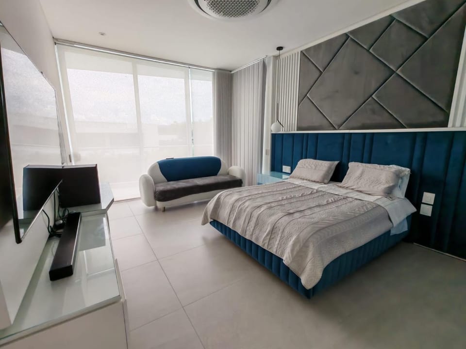 Casa de lujo en Girardot con piscina privada tipo resort Villa in Girardot