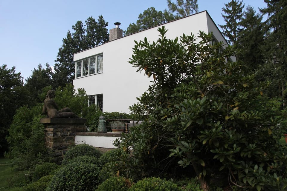 Property building, Garden