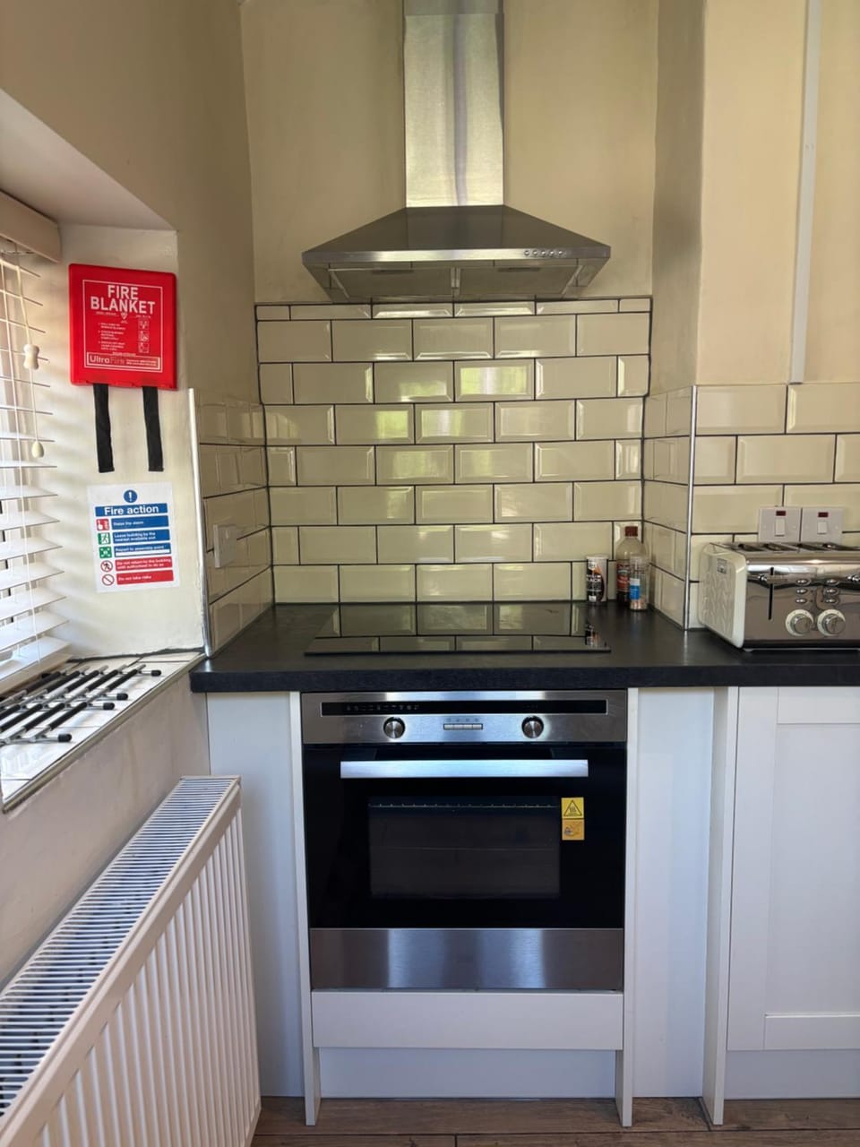 Kitchen or kitchenette, stove