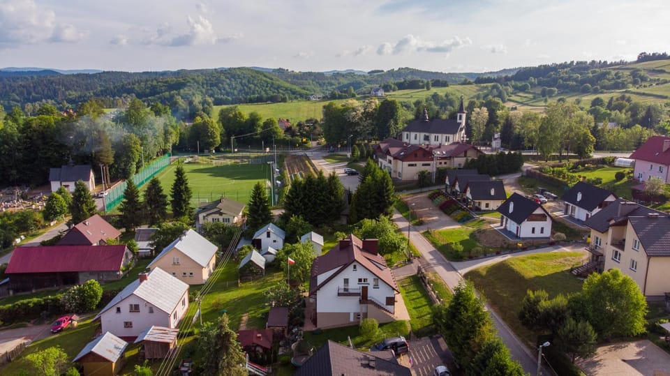 Property building, Day, Bird's eye view, Mountain view