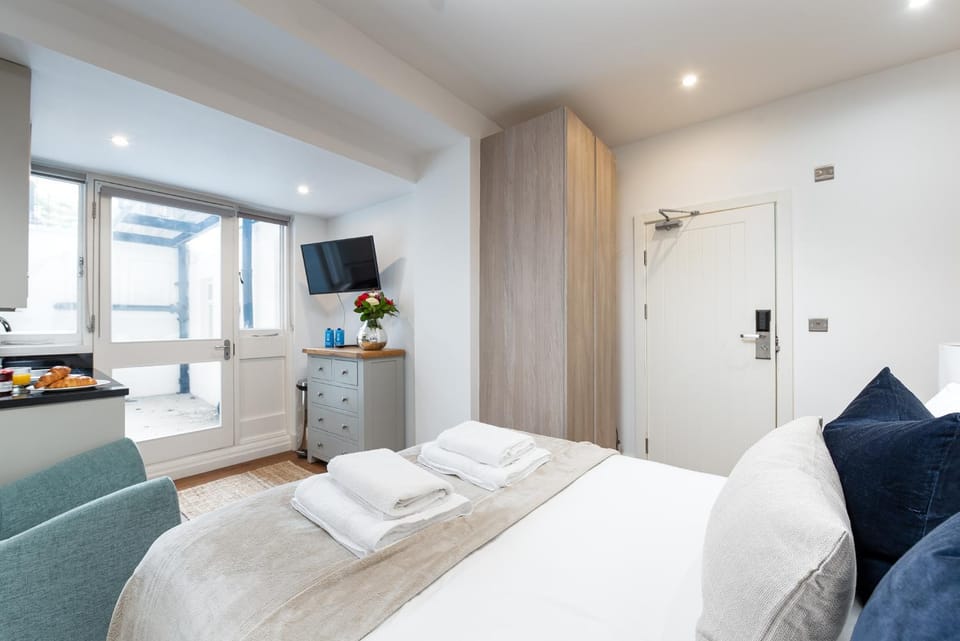 VESTO Queensway Apartment in City of Westminster