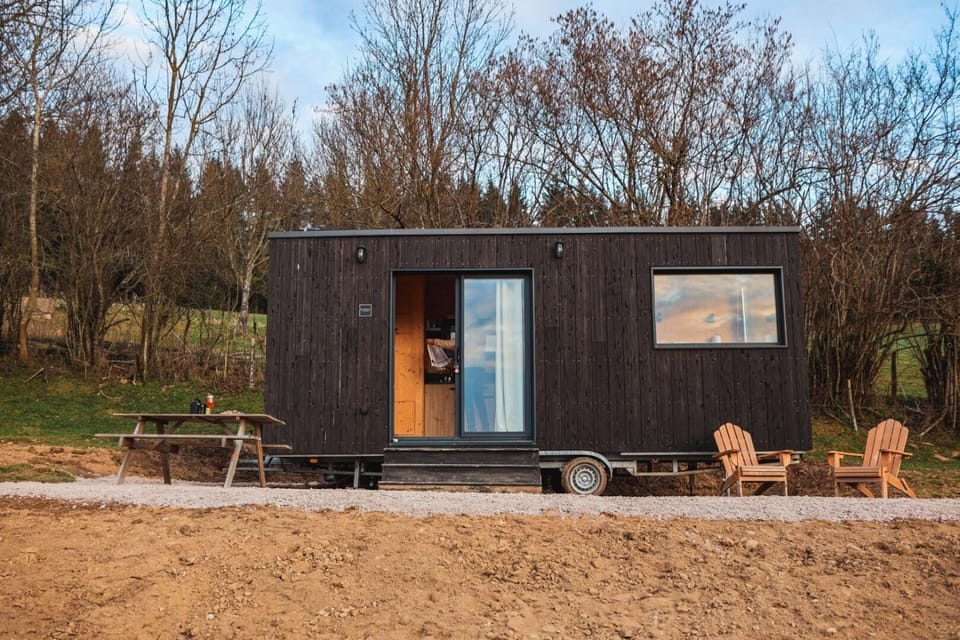 Pea - Parcel Tiny House - Tiny House à 1h30 de Lyon au coeur des monts du Massif Central MAE-3293 Nature lodge in Auvergne-Rhône-Alpes