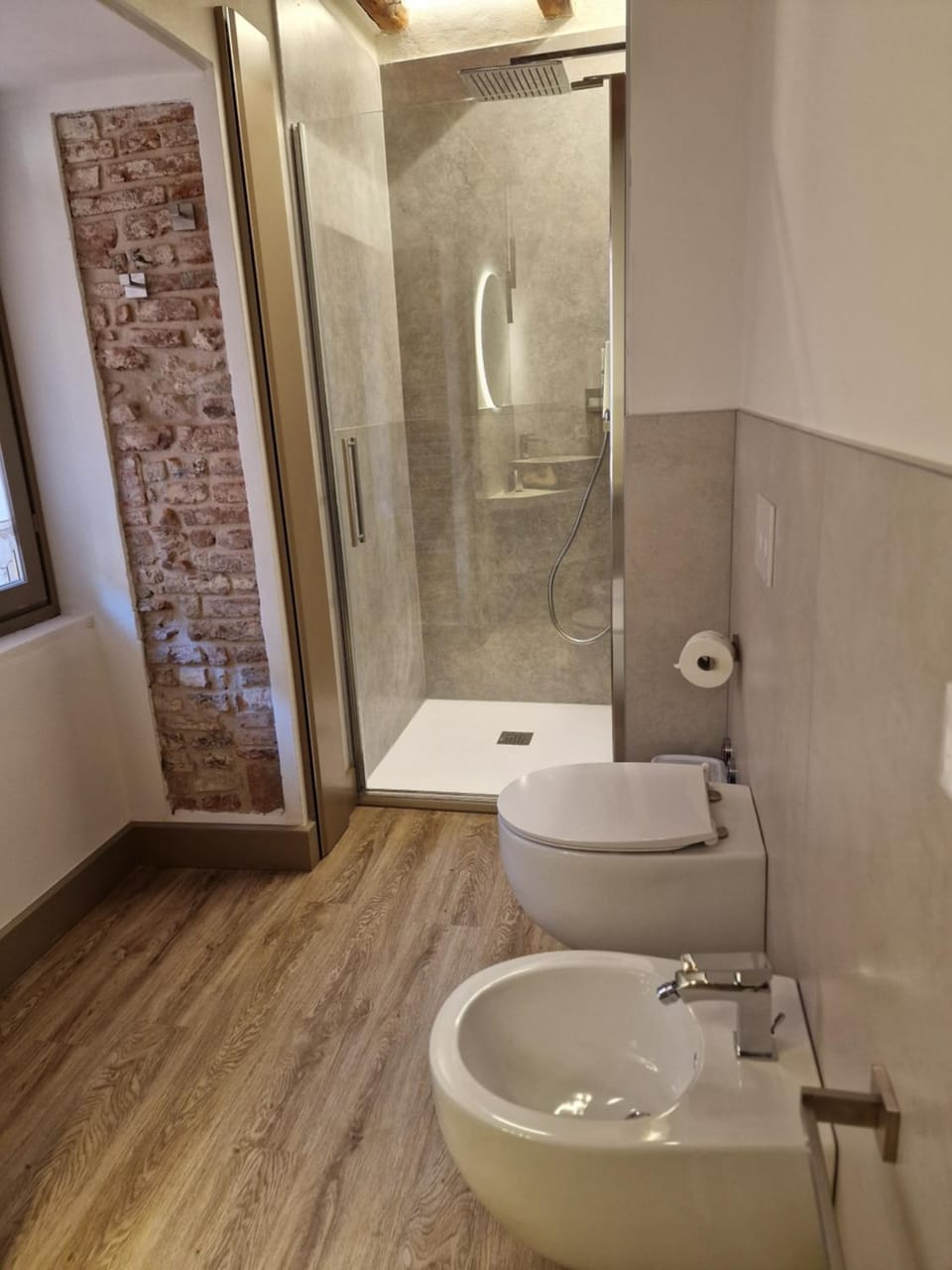 Shower, Bathroom