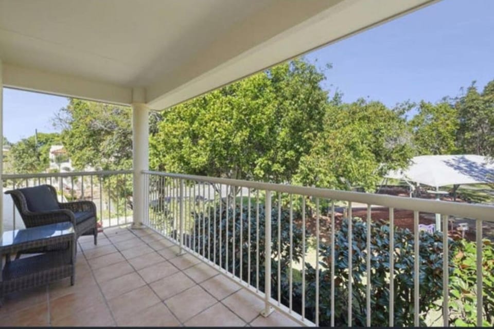Luxury Noosaville 3BR townhouse with Private Pool House in Noosaville