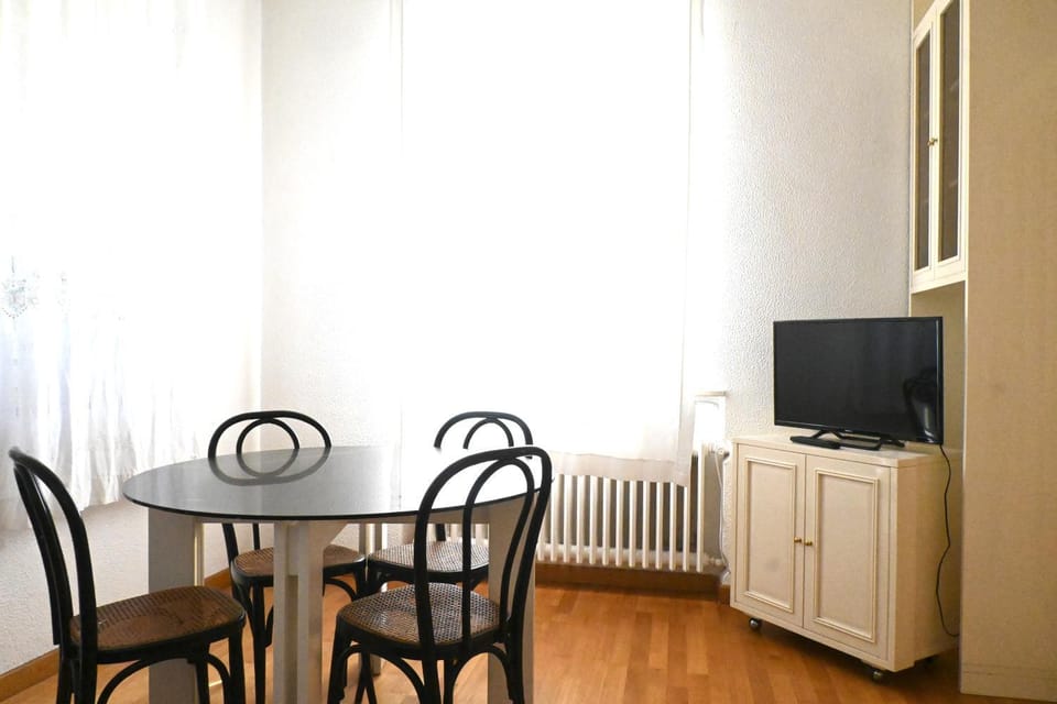 SE224 - Senigallia, ampio e luminoso appartamento con giardino Apartment in Senigallia