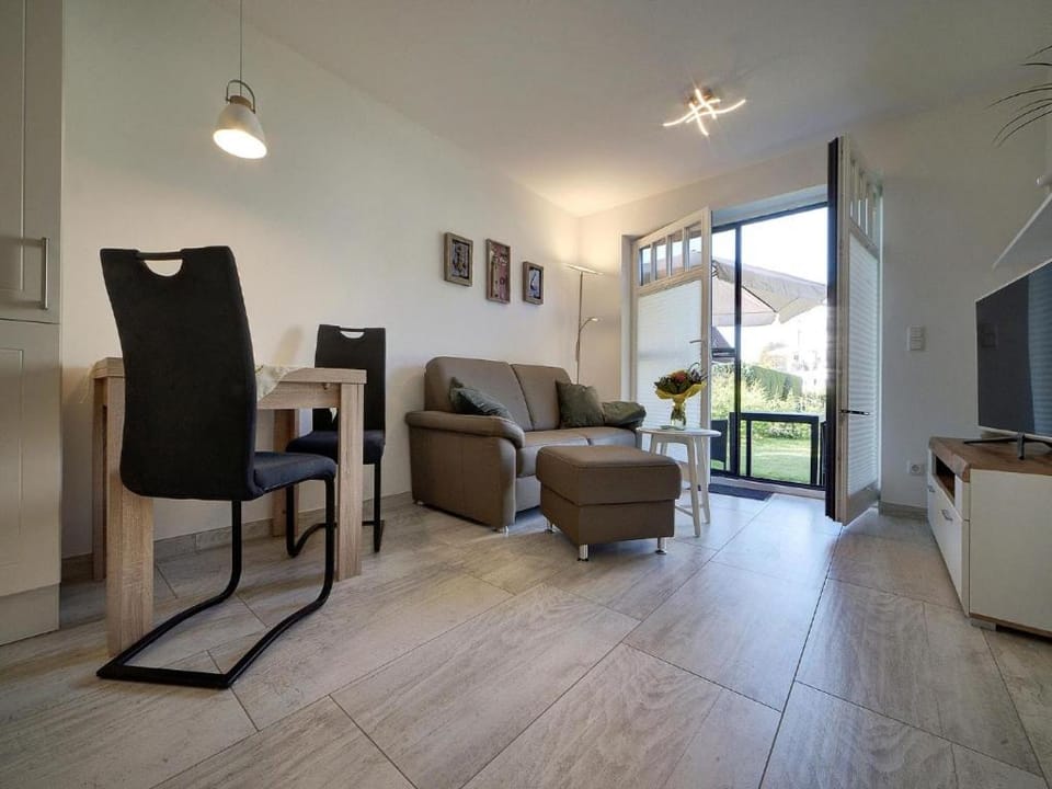 Seestraße Strandbrise Apartment in Zingst