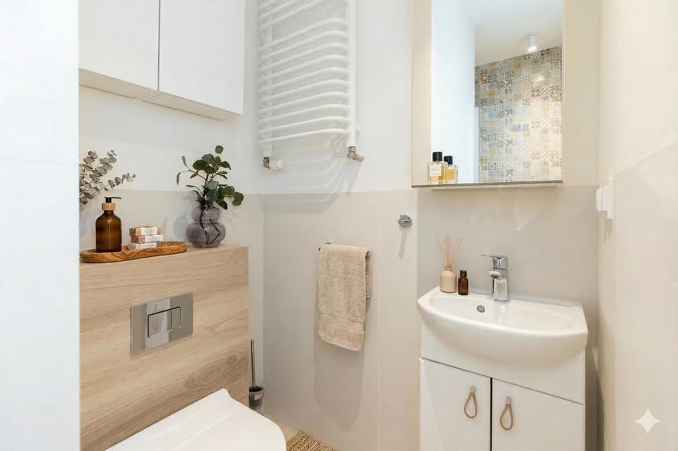 Bathroom, towels