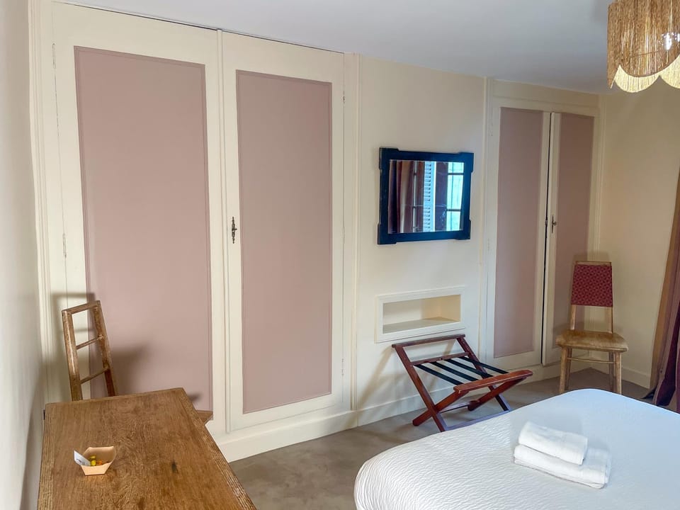 Appartement 2 chambres, centre d'Yzeures sur Creuse à 5km de La Roche Posay Apartment in Centre-Val de Loire