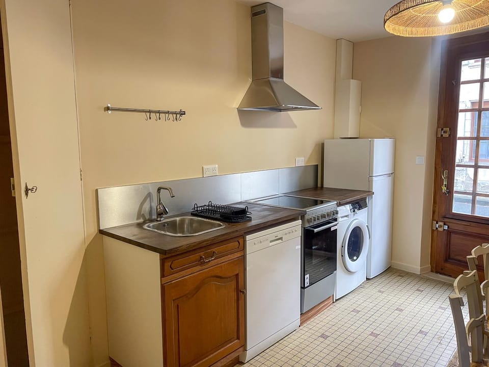 Appartement 2 chambres, centre d'Yzeures sur Creuse à 5km de La Roche Posay Apartment in Centre-Val de Loire
