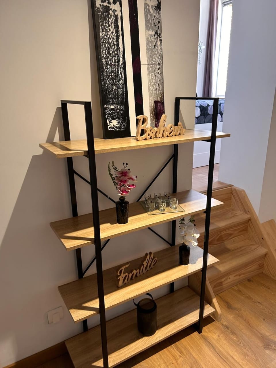storage, wardrobe
