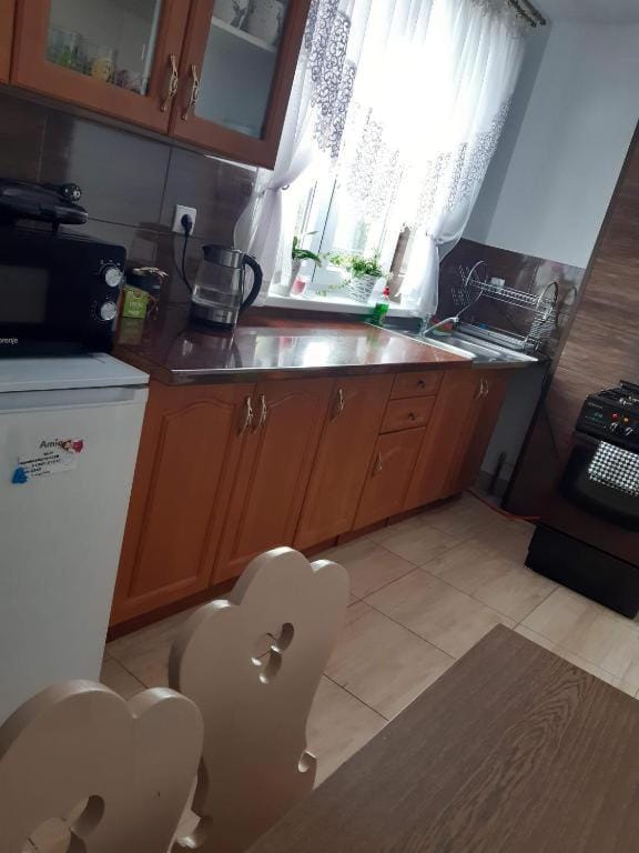 Coffee/tea facilities, Kitchen or kitchenette, oven