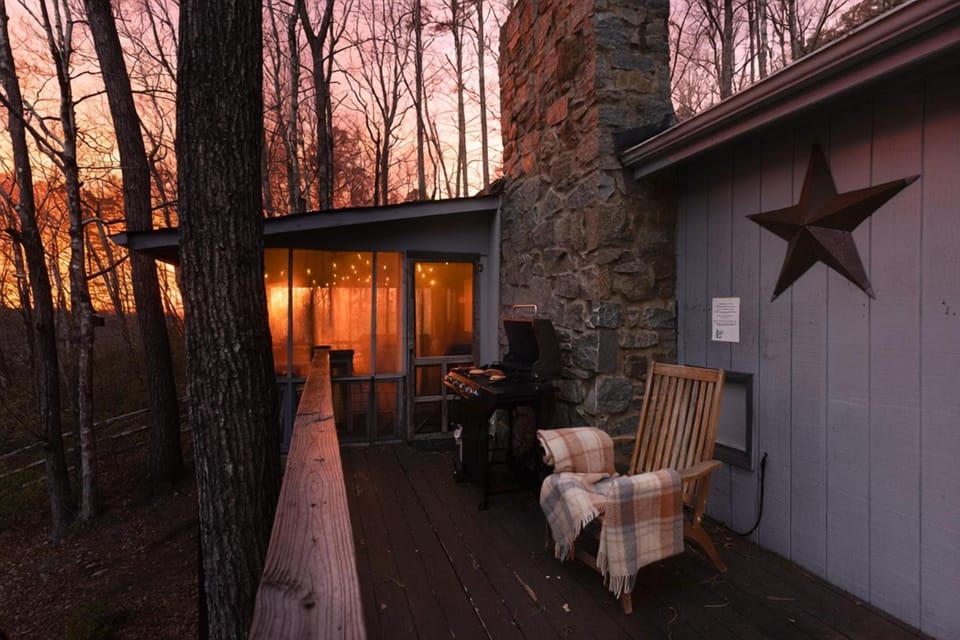 Laurel Creek Cottage - Powder Horn Mountain House in Watauga