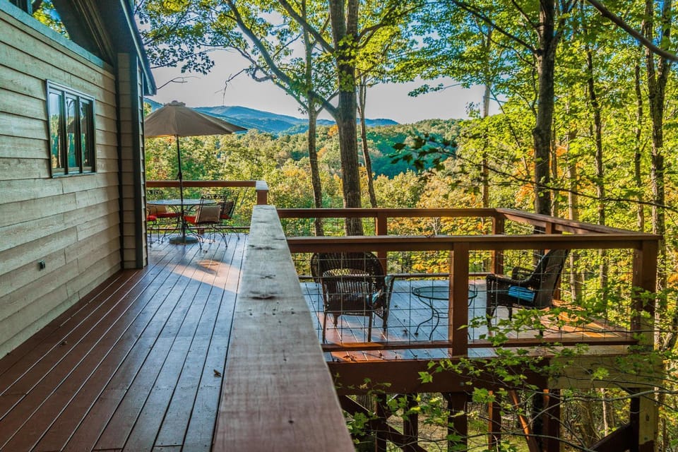 Acorn Cottage - Powder Horn Mountain House in Watauga