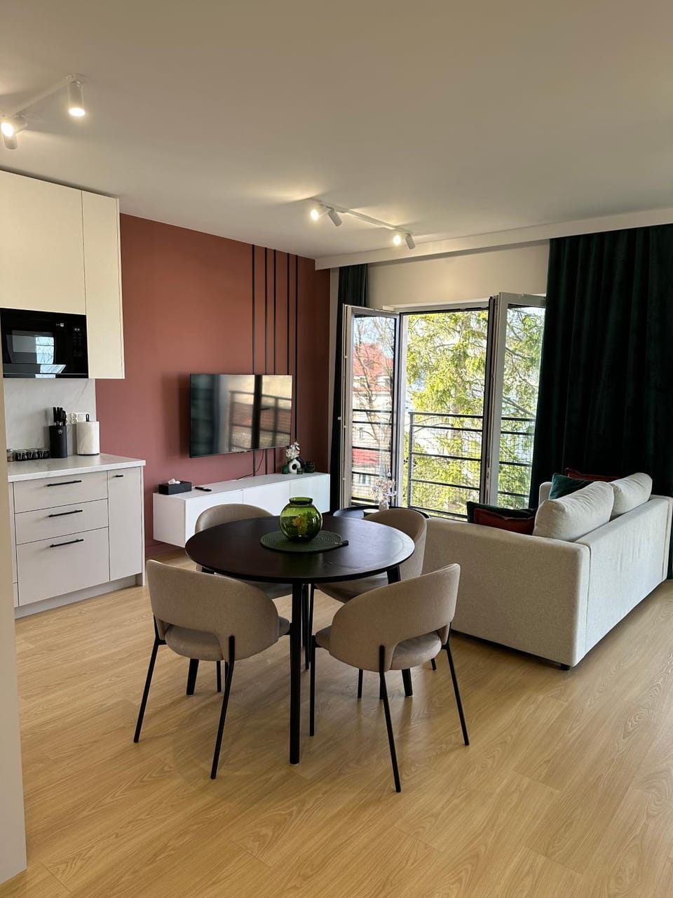 Living room, Seating area, Dining area
