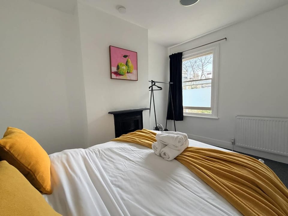 LAZURITE 3BR, Garden, Log Burner, Riverside view House in Cambridge