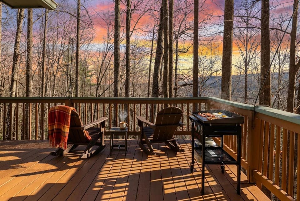 Easy Breezy Lodge - Powder Horn Mountain House in Watauga