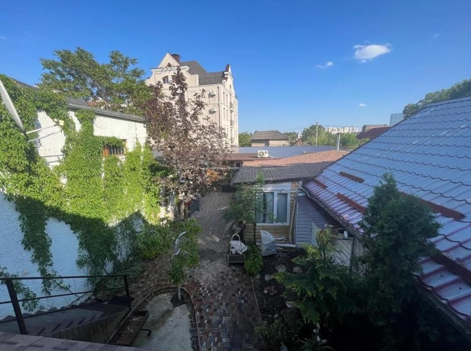 Inner courtyard view