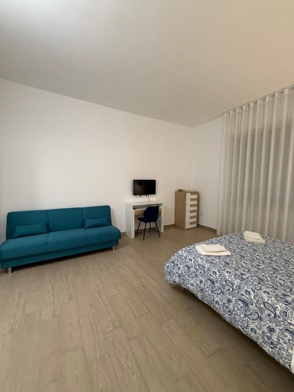 ORTENSIA Apartment - Piazza Garibaldi House in Naples