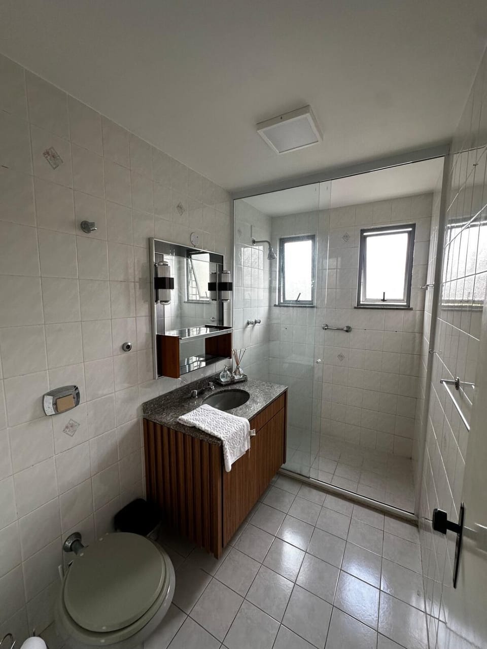 Apartamento com garagem no centro Apartment in Nova Friburgo