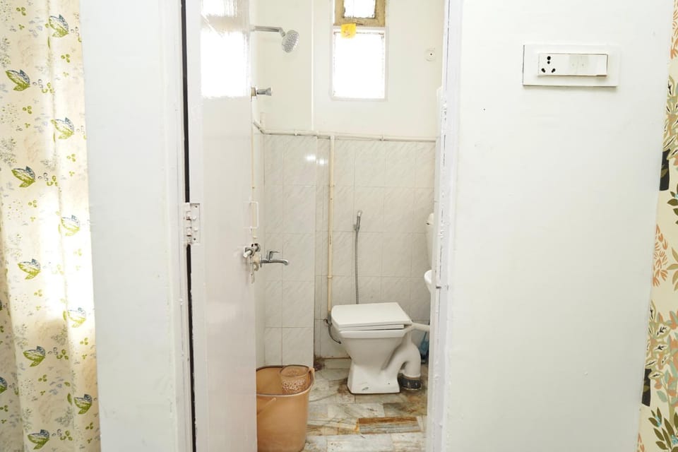 Family friendly nest Apartment in Varanasi
