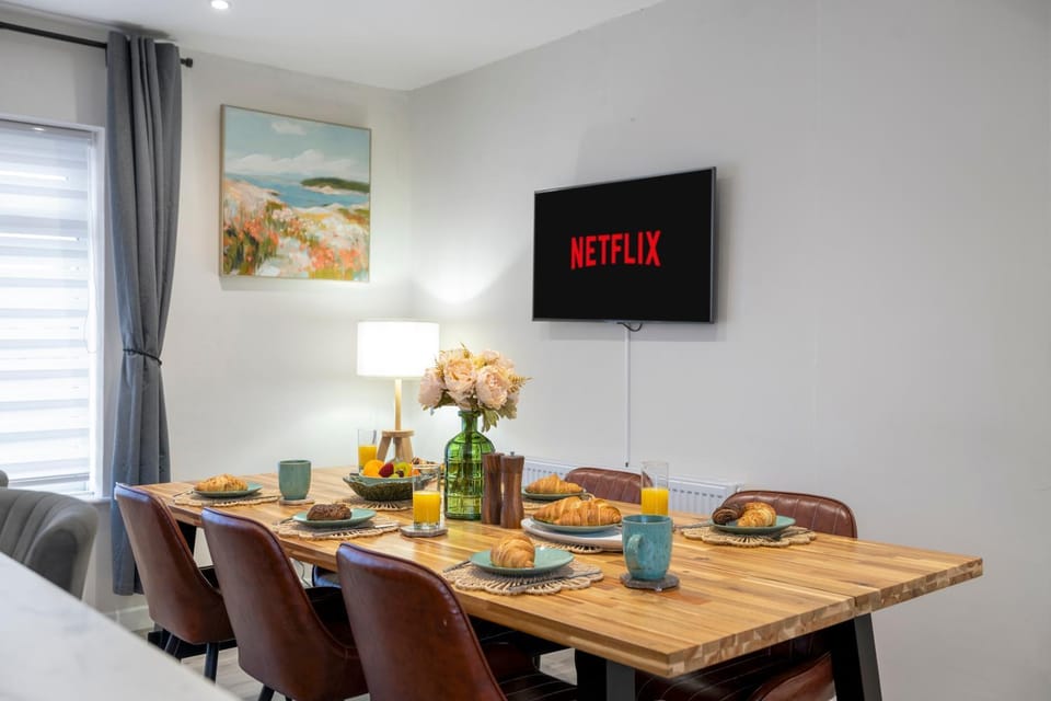TV and multimedia, Dining area, Breakfast