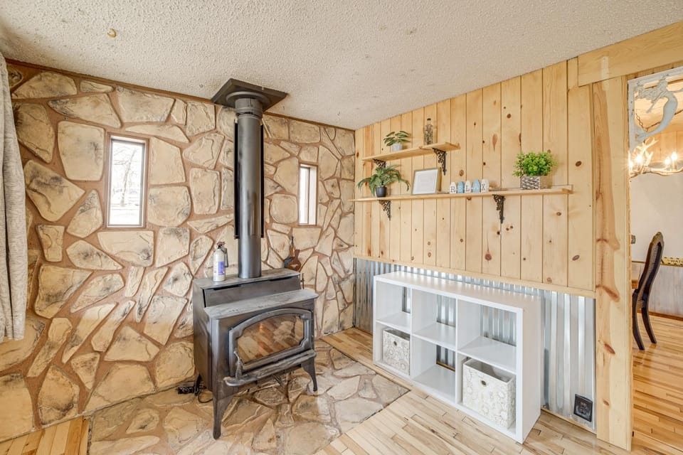 Private Beach & Fishing Pond! Eufaula Family Cabin Cabin in Eufaula