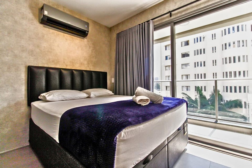 Bed, Photo of the whole room, Bedroom, towels, air conditioner