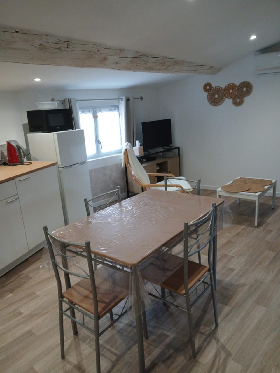 L appart Apartment in Mazan