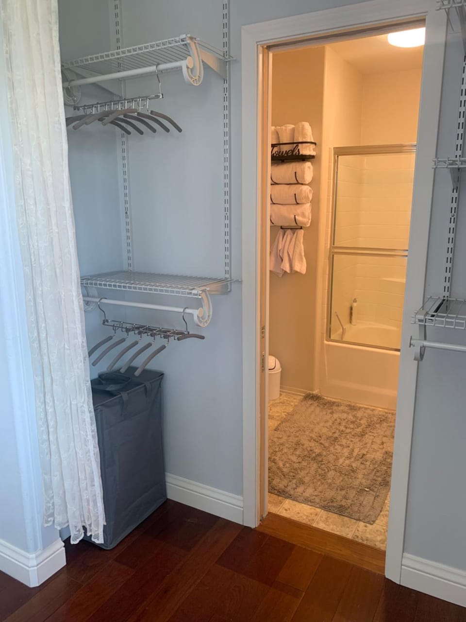 Shower, Bathroom, towels, wardrobe