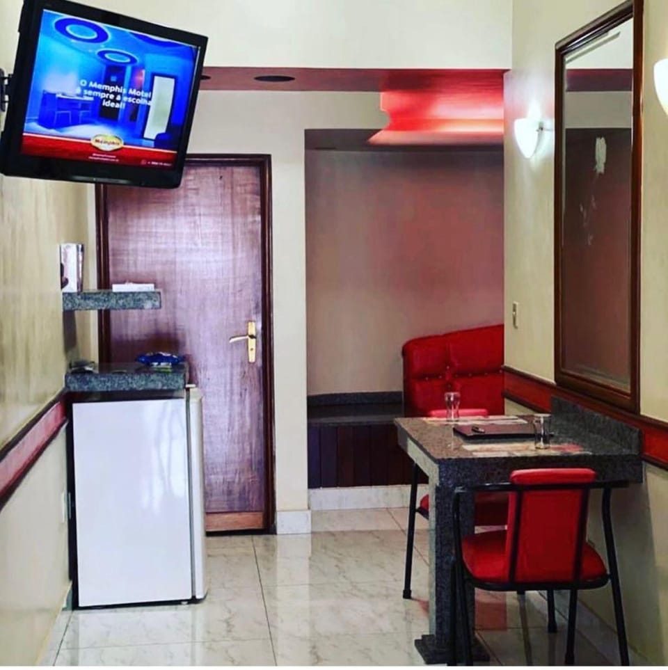 Cida ou Lara Love hotel in Goiania