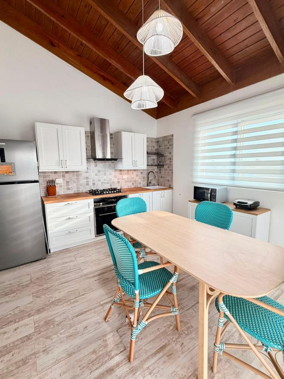Vittoria House Tropical Apartment in Los Melones