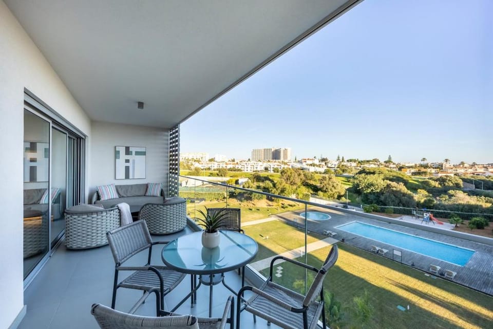 NEW Albufeira # Luxury Green Penthouse By ALzira Apartment in Albufeira