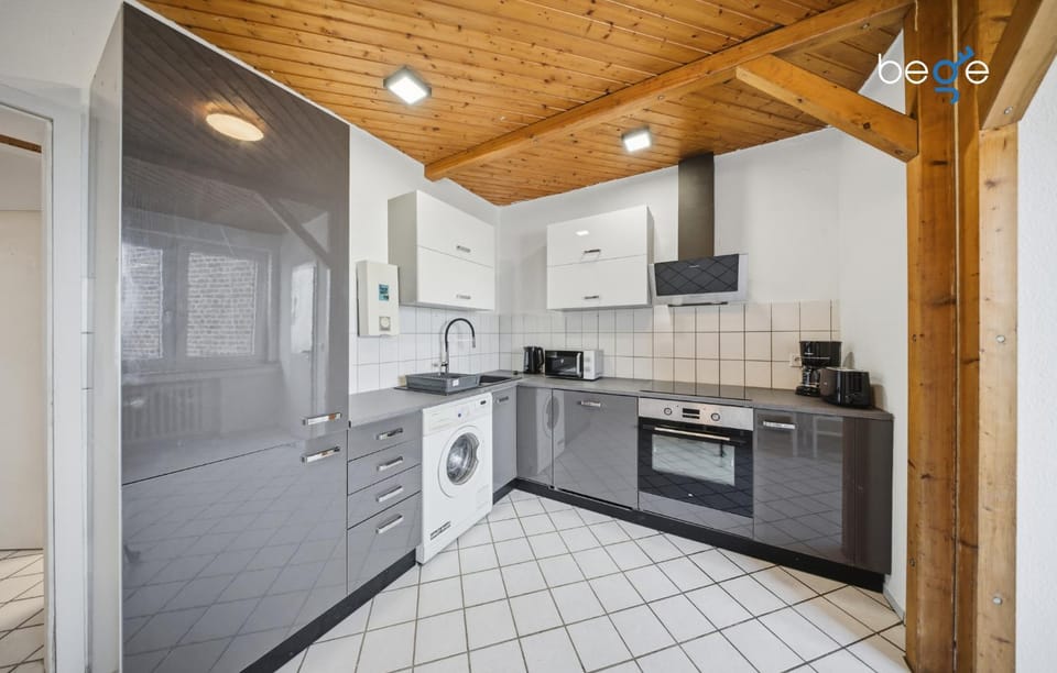 Kitchen or kitchenette, stove, kitchen