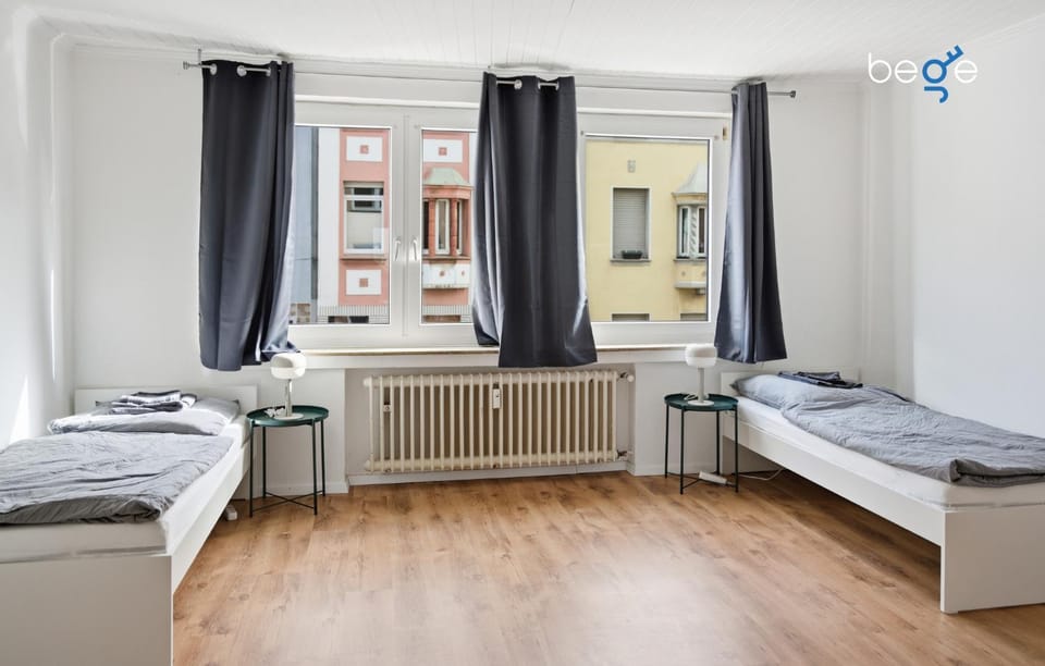 Photo of the whole room, Bedroom, heating, internet
