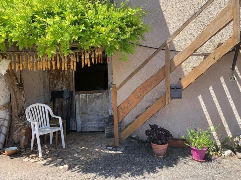 Grand gite à Arbas, Tourtouse House in Occitanie