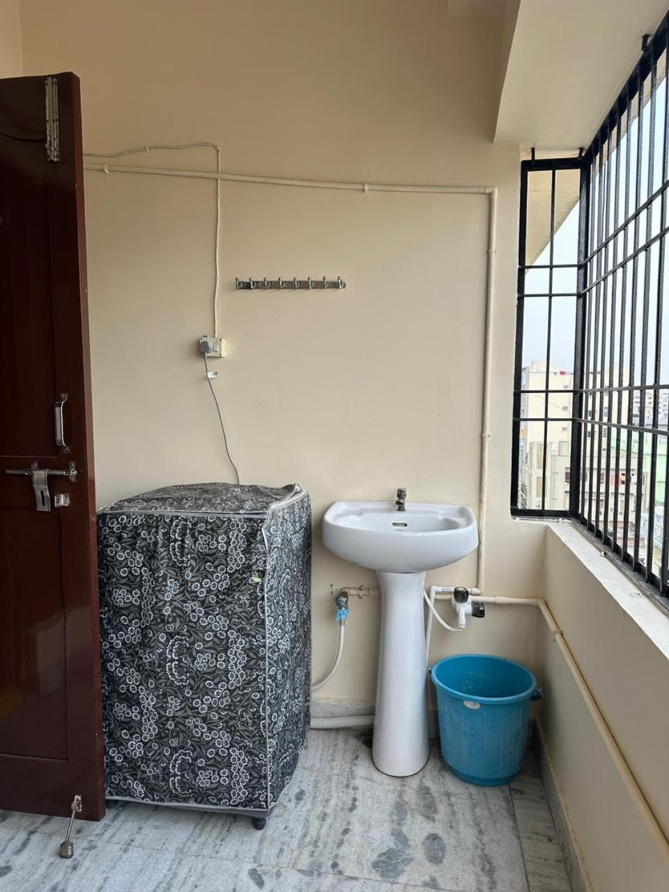 Balcony/Terrace, washing machine