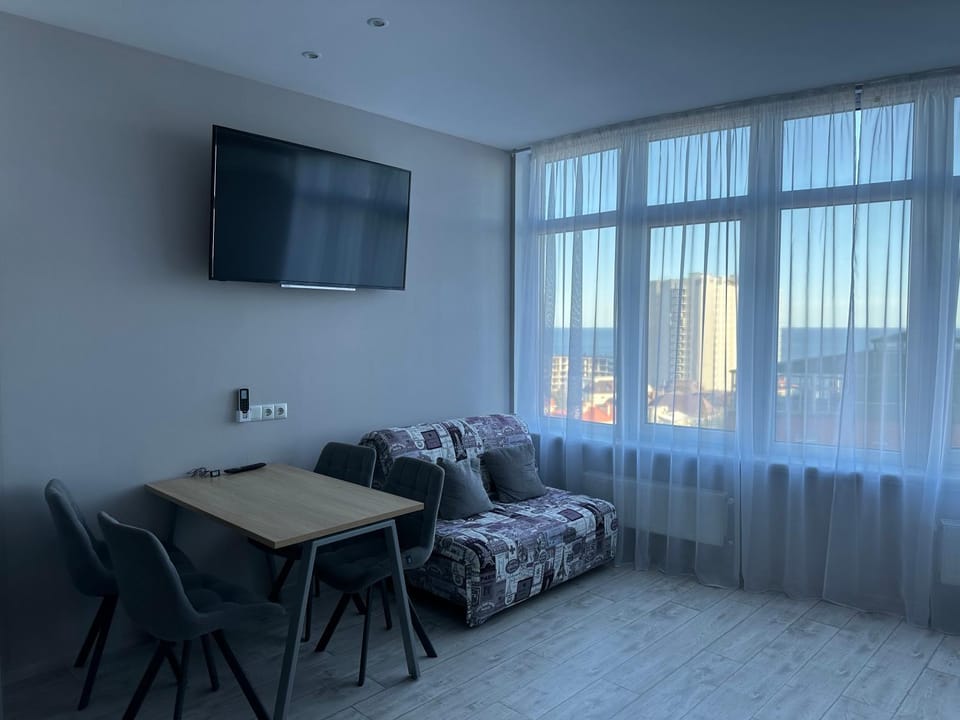 44 Pearl Sunrise Apartment in Odessa