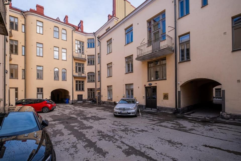 Cozy Downtown Apartment Fredrikinkatu Wi-Fi Apartment in Helsinki