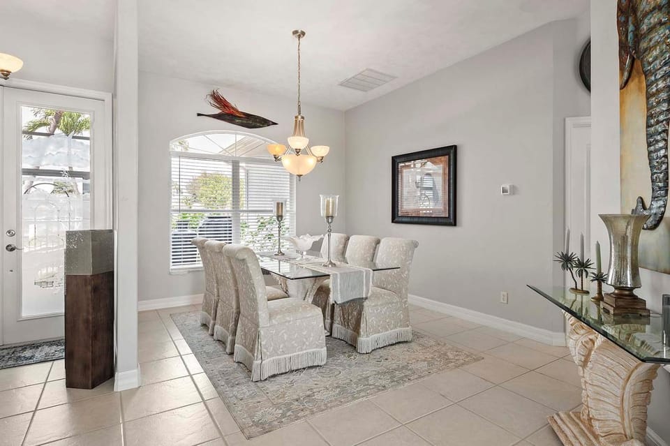 A Shore Thing - Direct Gulf Access Southern Facing Villa Villa in Cape Coral