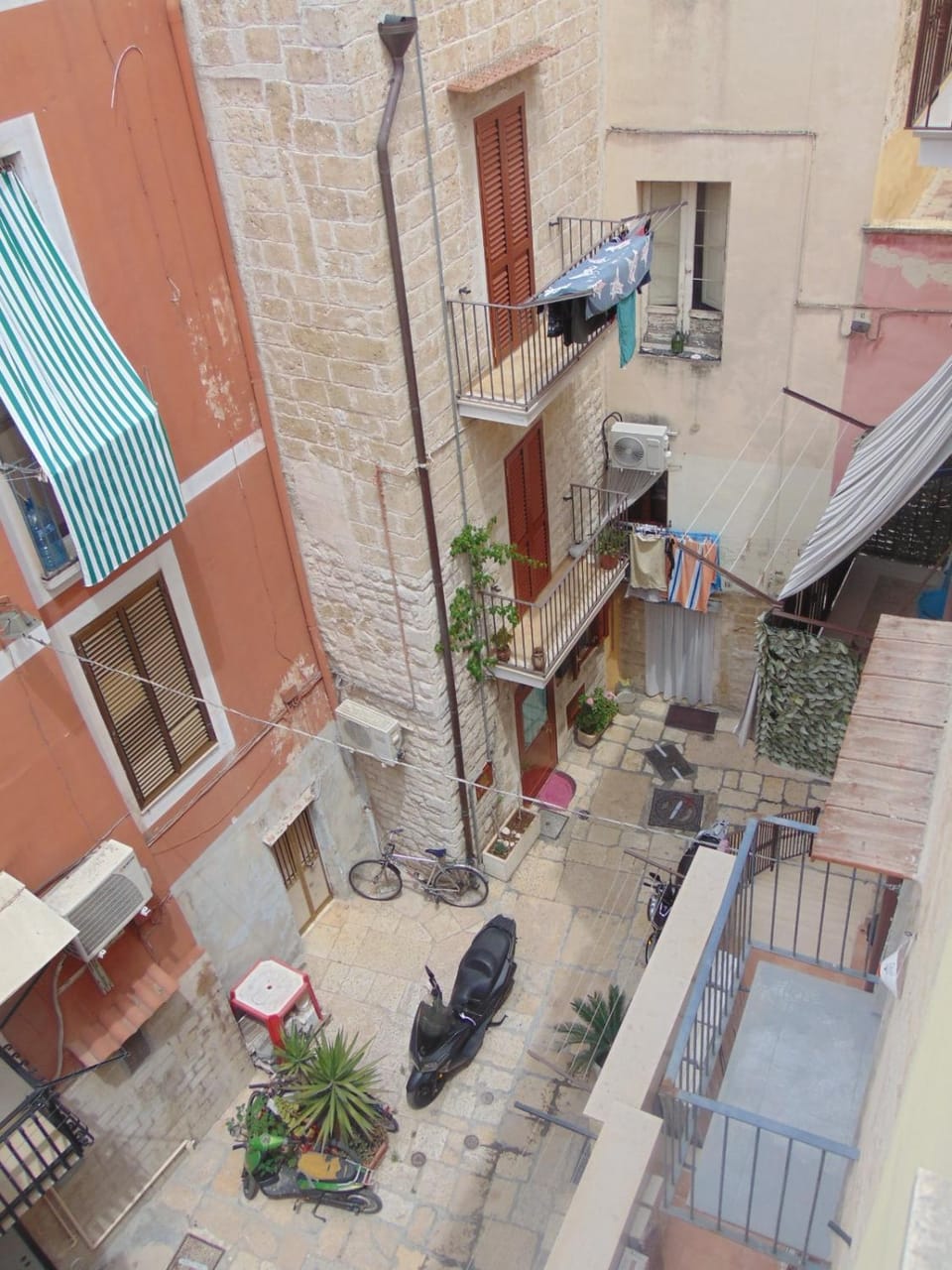Cataleya Room Apartment in Bari